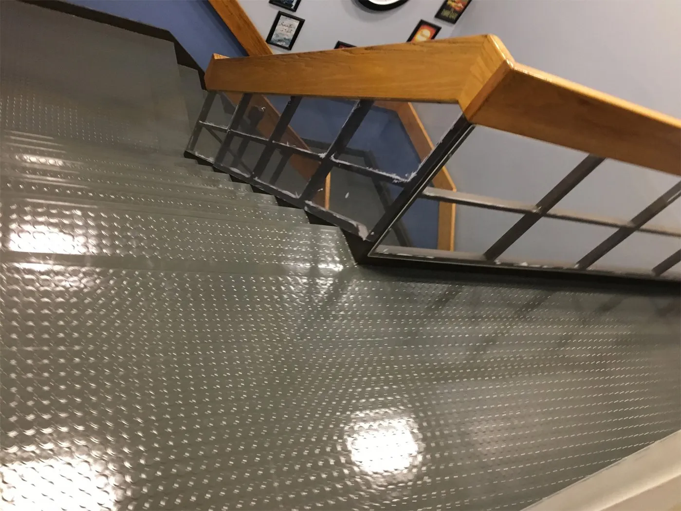 millers-touch-cleaning-services-hero-electrostatic-cleaning-02-1920w